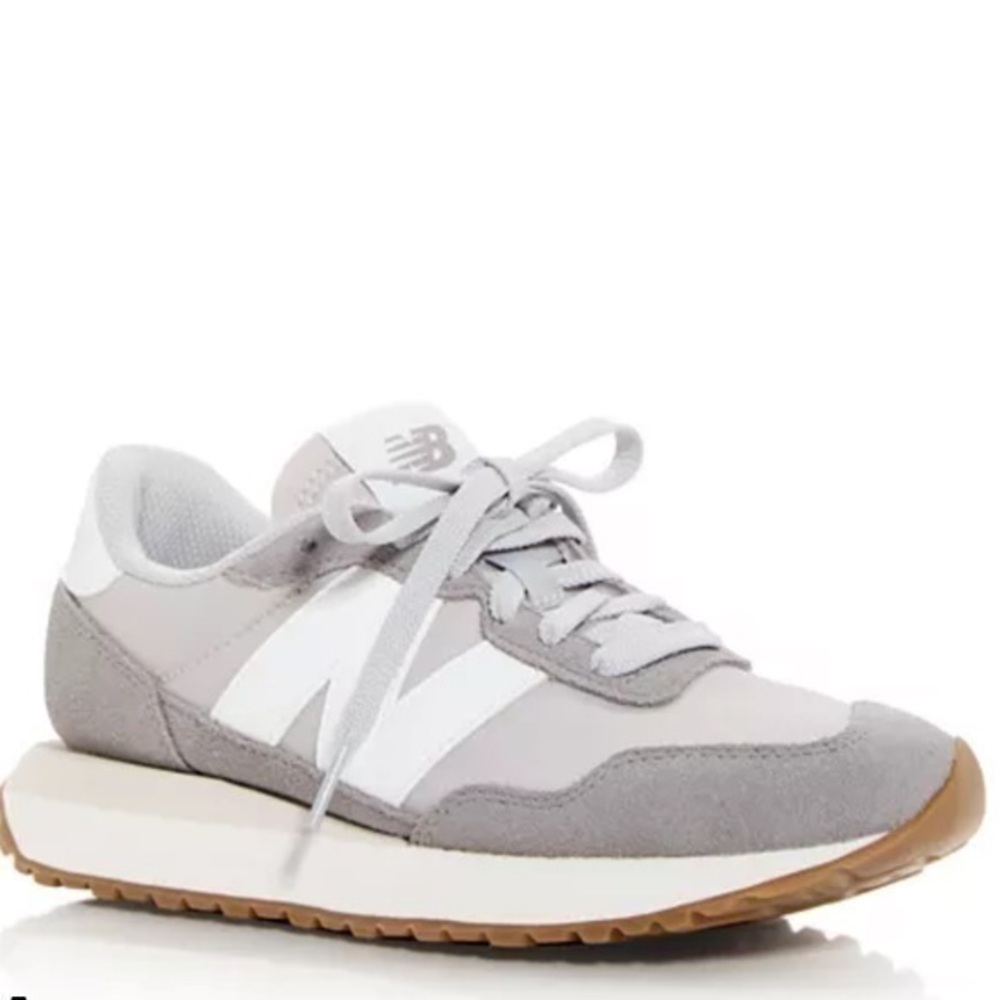 ▶️ New Balance ◀️ Womens 237 Low Top Sneakers Marblehead.